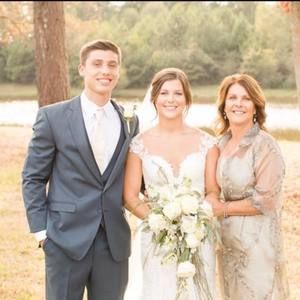 Meet your Posher, Debbie